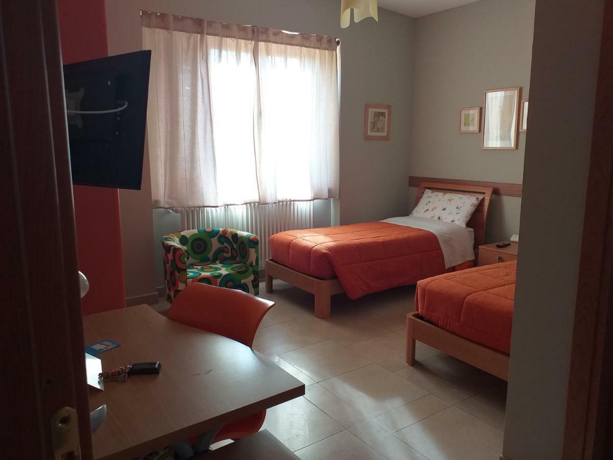 Calitri Il Melograno Bed & Breakfast エクステリア 写真
